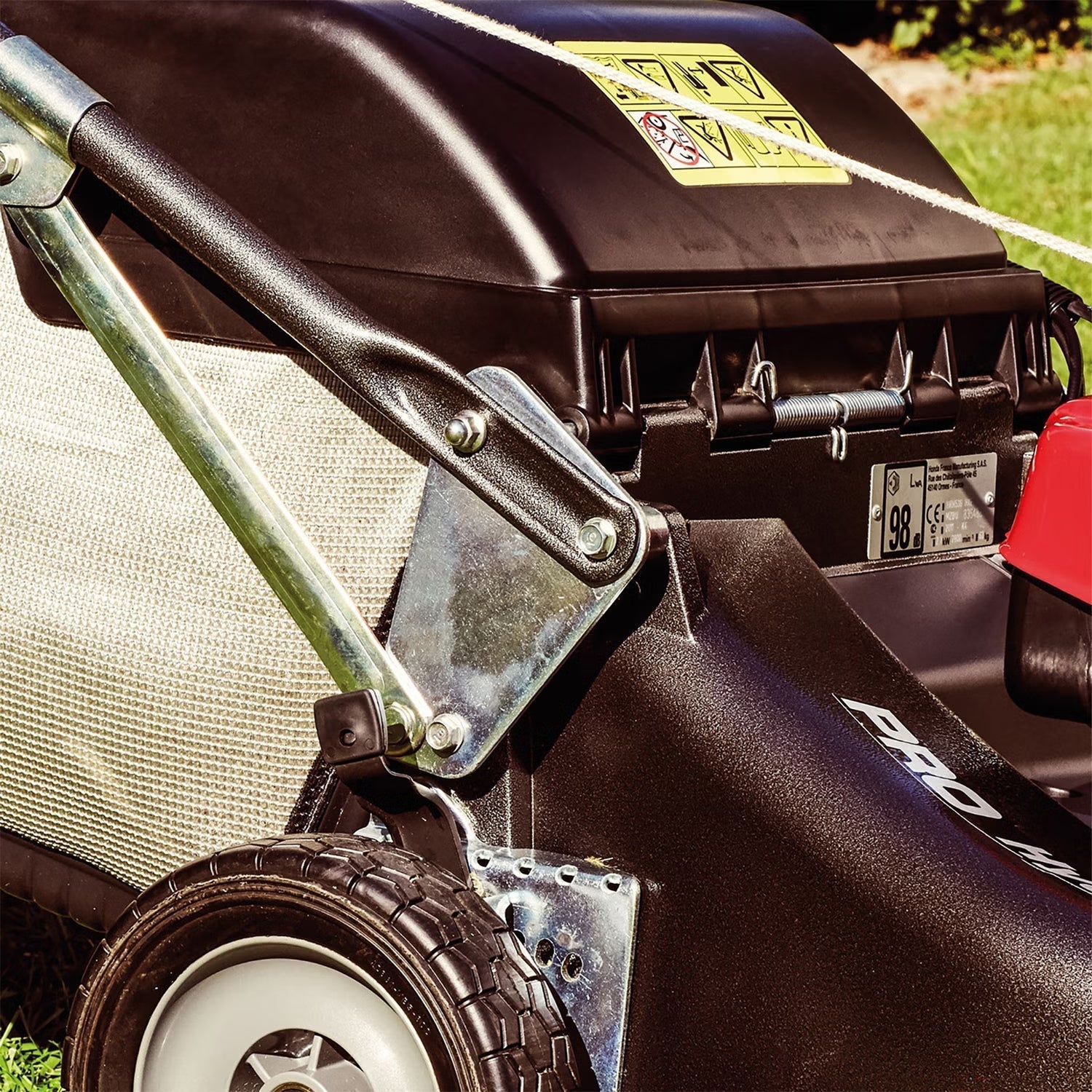Honda HRH 536 HX Self-Propelled Professional Petrol Lawn Mower
