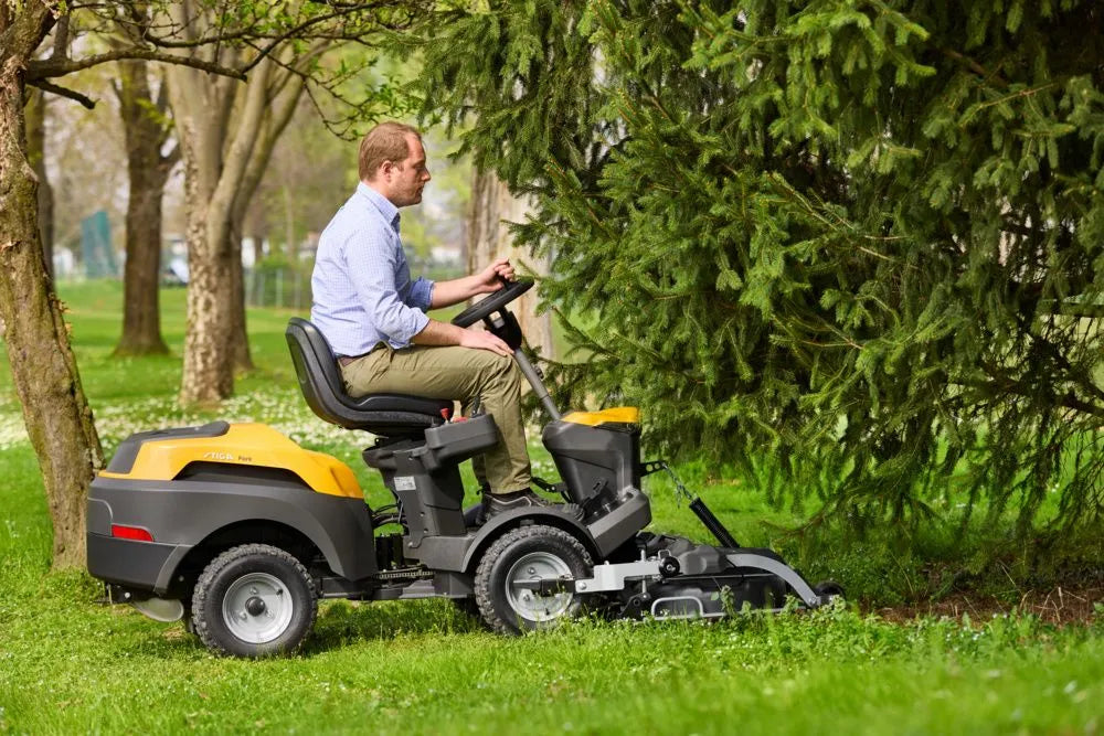 STIGA Park 500 WX Petrol Front Mower