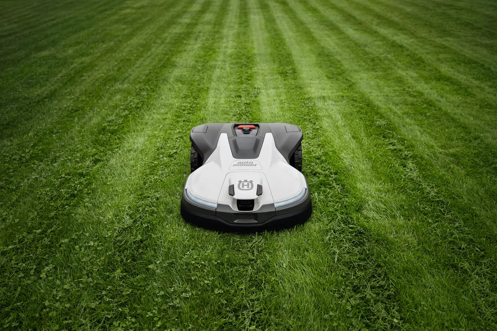 Husqvarna Automower 430V NERA Robotic Lawn Mower